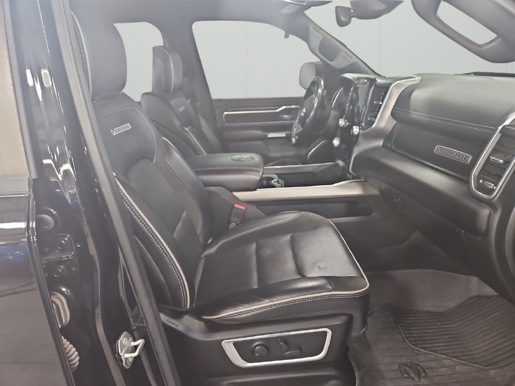 Used 2023 RAM 1500 Laramie AWD/4WD image 32