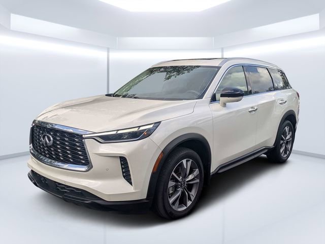 Used 2023 INFINITI QX60 Luxe w/ Cargo Package FWD image 7