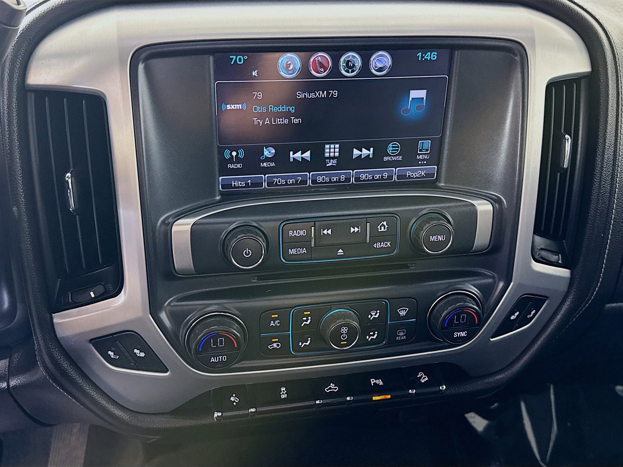 Used 2018 GMC Sierra 1500 SLE w/ SLE Value Package AWD/4WD image 18