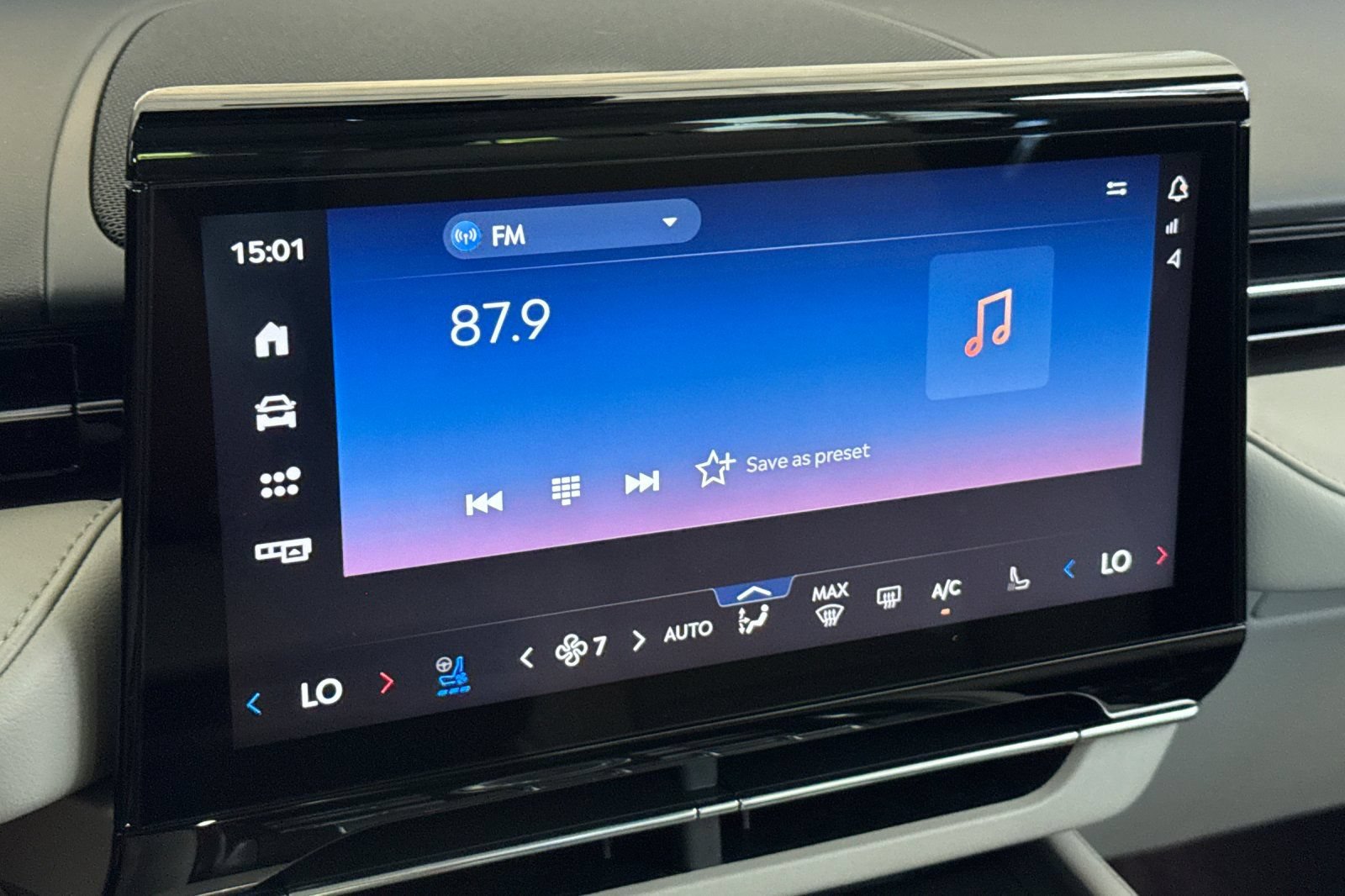 New 2026 Lincoln Nautilus Reserve AWD/4WD image 14