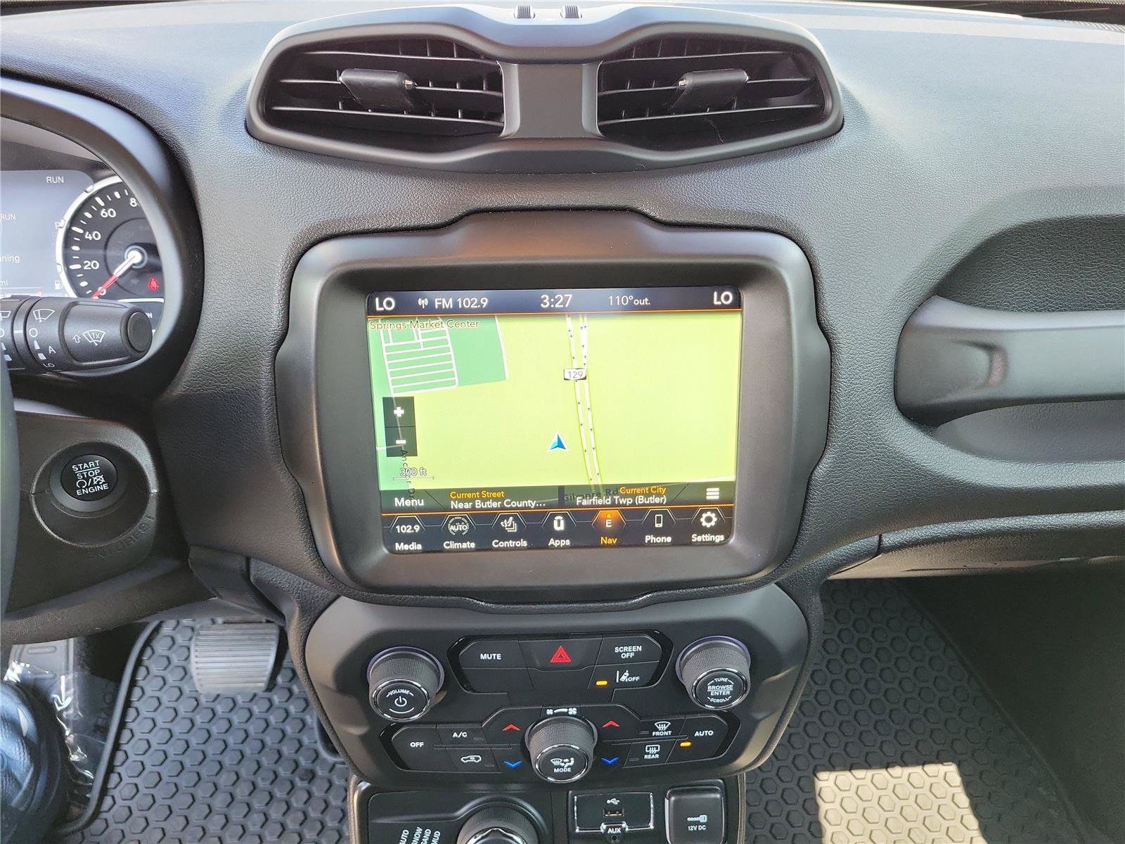 Used 2022 Jeep Renegade Latitude w/ Convenience Group AWD/4WD image 27