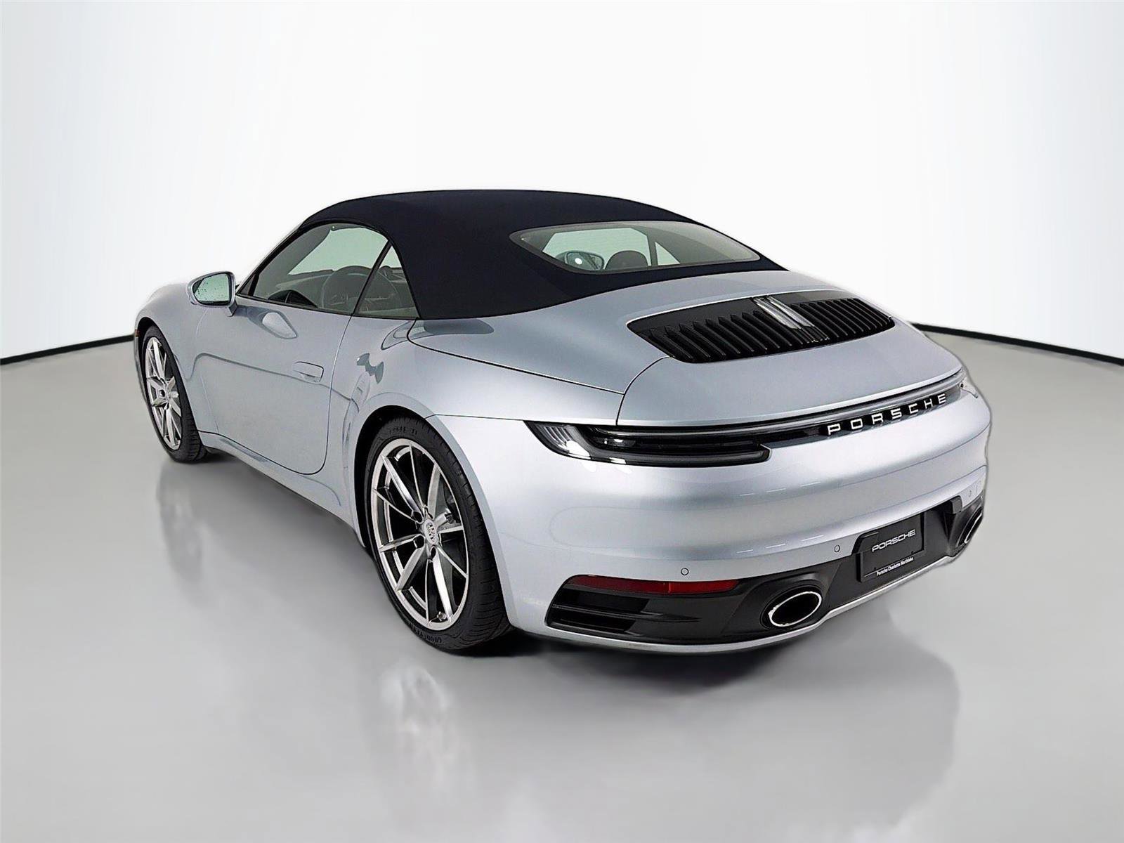 Certified 2021 Porsche 911 Carrera S RWD image 3