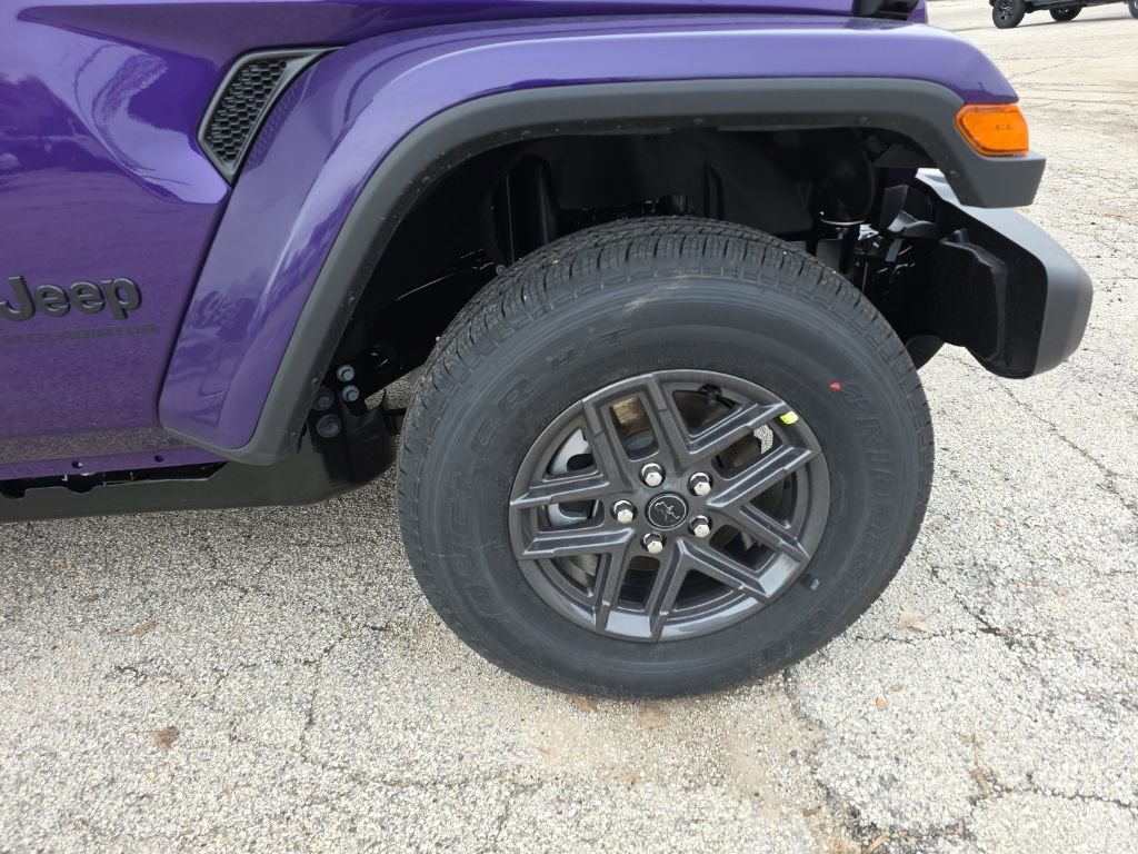 New 2026 Jeep Gladiator Sport image 3