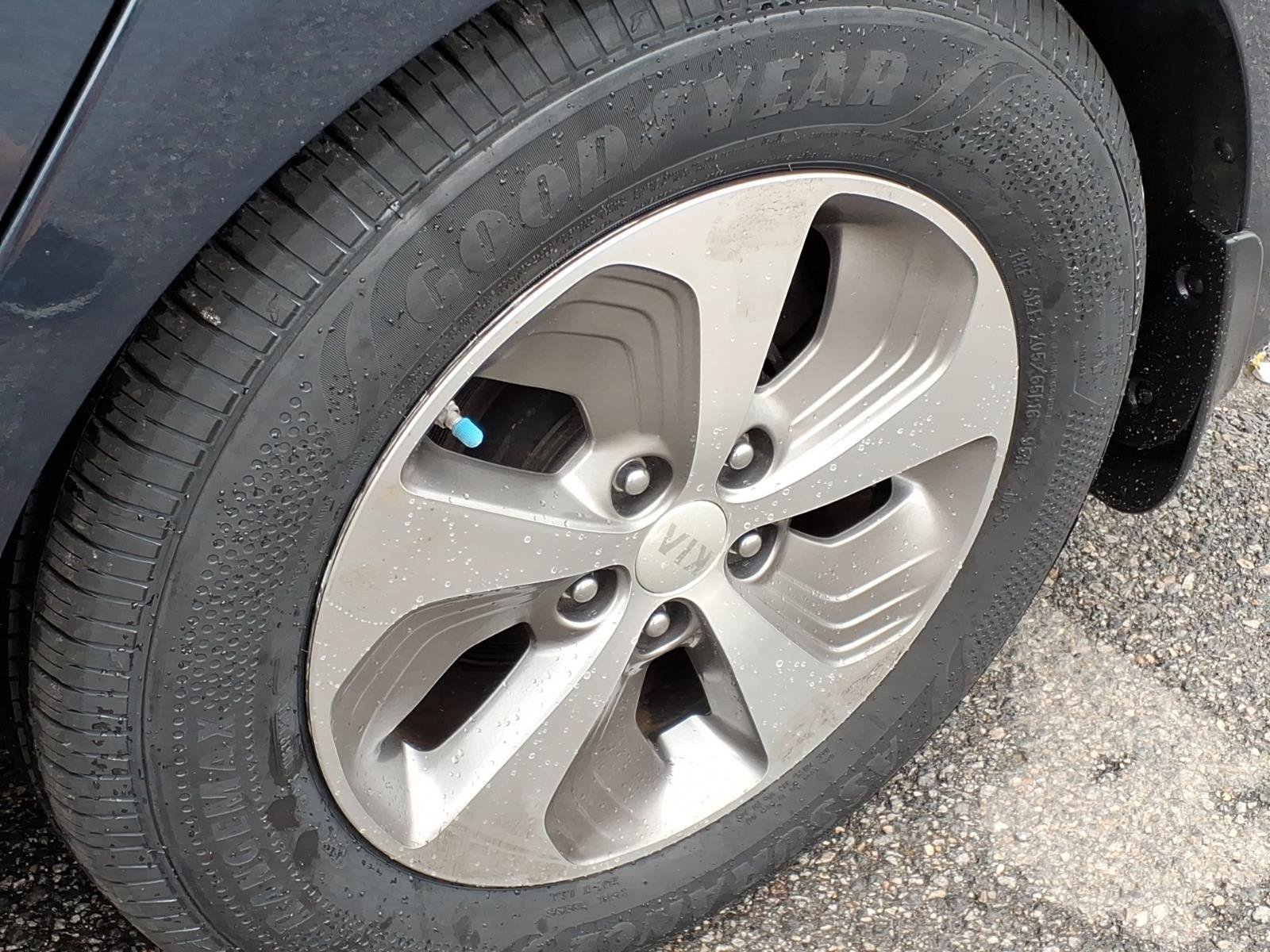 Used 2014 Kia Optima LX w/ Hybrid Convenience Package FWD image 10