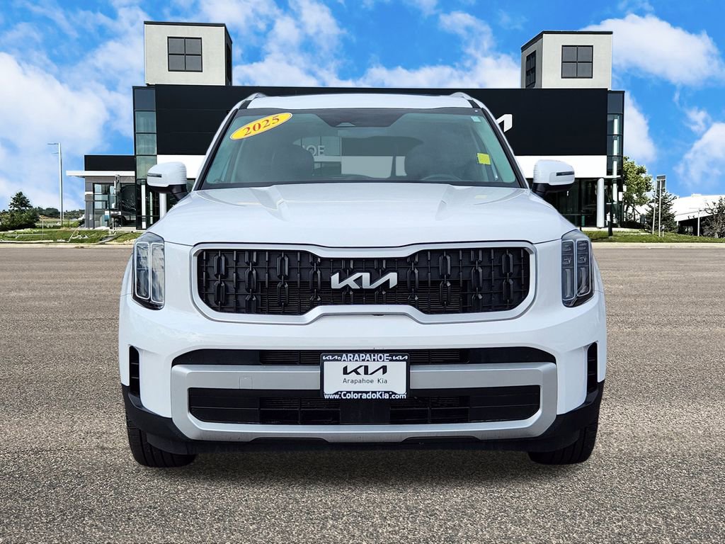 Certified 2025 Kia Telluride EX w/ EX Captain's Chair Package image 4