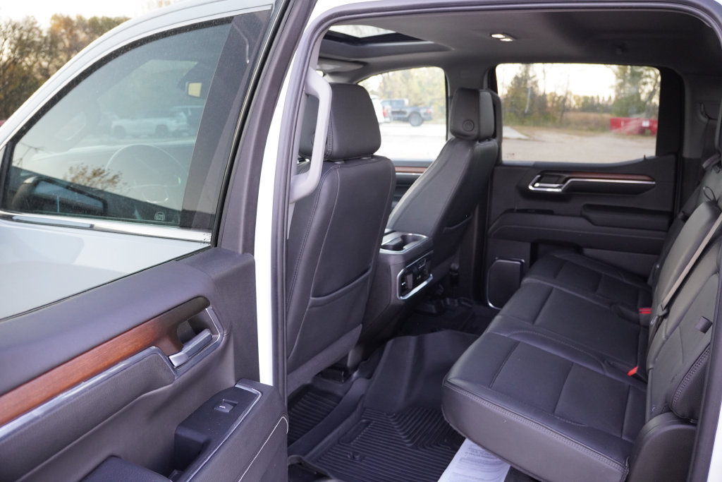 Used 2024 GMC Sierra 1500 Denali AWD/4WD image 21
