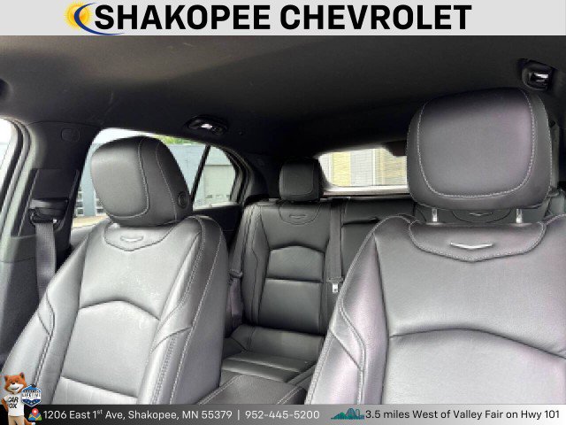 Used 2024 Cadillac XT4 Premium Luxury image 4