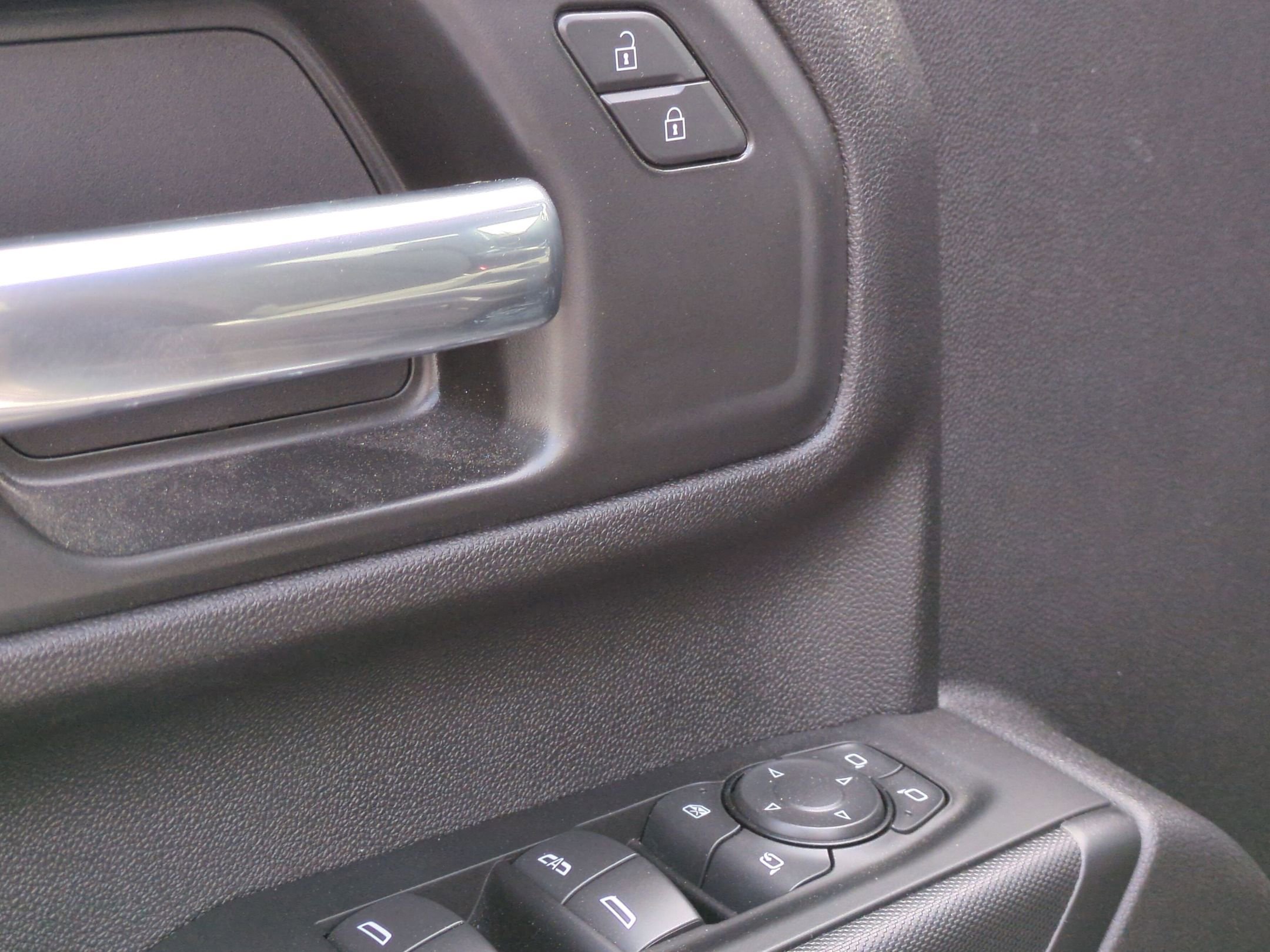 Certified 2025 Chevrolet Silverado 2500 Custom w/ Custom Value Package AWD/4WD image 15