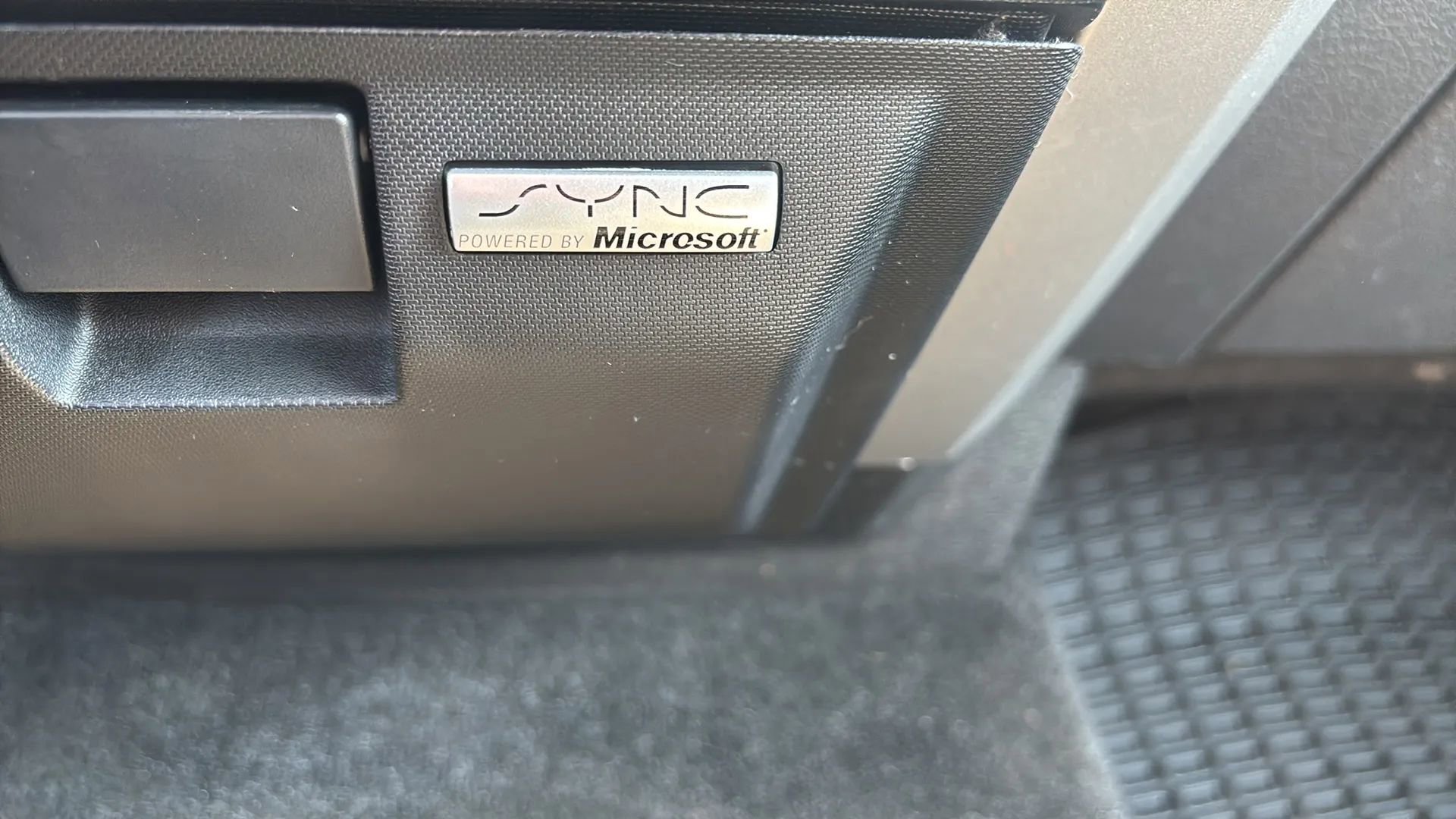 Used 2013 Ford F150 XLT w/ Luxury Equipment Group image 40