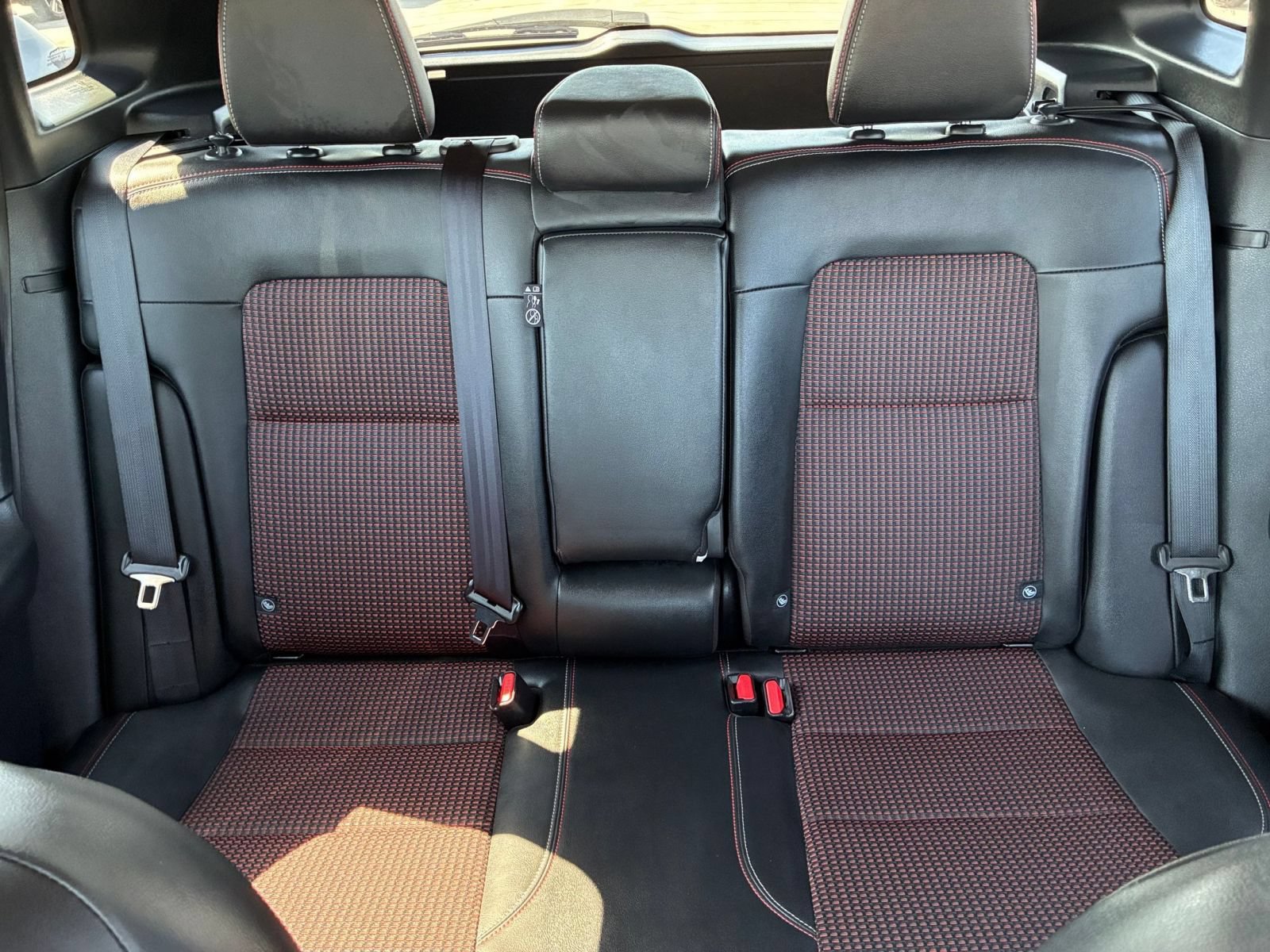 Used 2026 Nissan Kicks SR AWD/4WD image 32