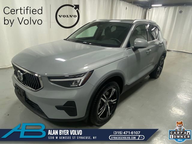 Certified 2025 Volvo XC40 B5 Core