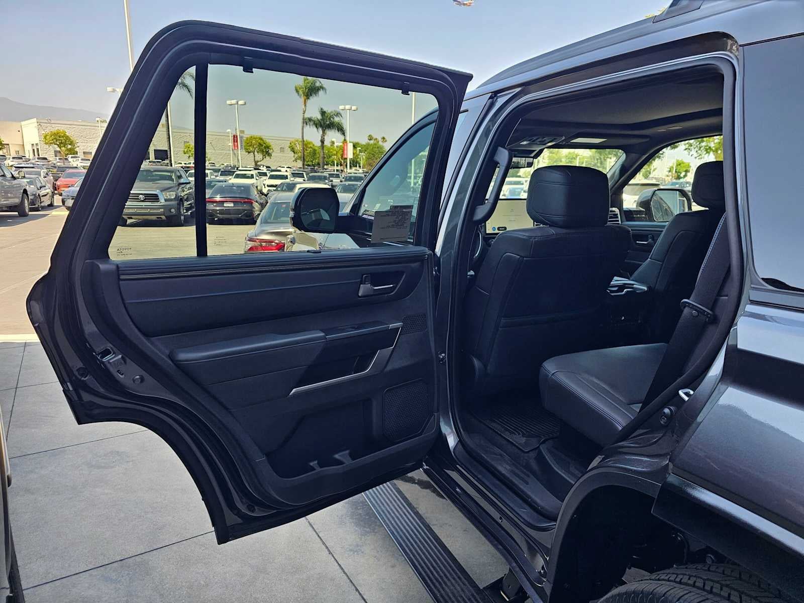 New 2026 Toyota Sequoia Platinum w/ Tow Technology Package AWD/4WD image 17