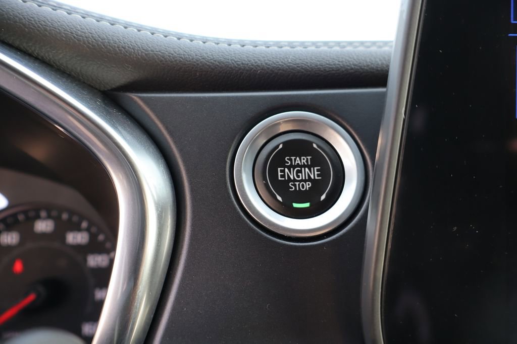 Used 2023 Chevrolet Blazer LT w/ Midnight/Sport Edition image 17