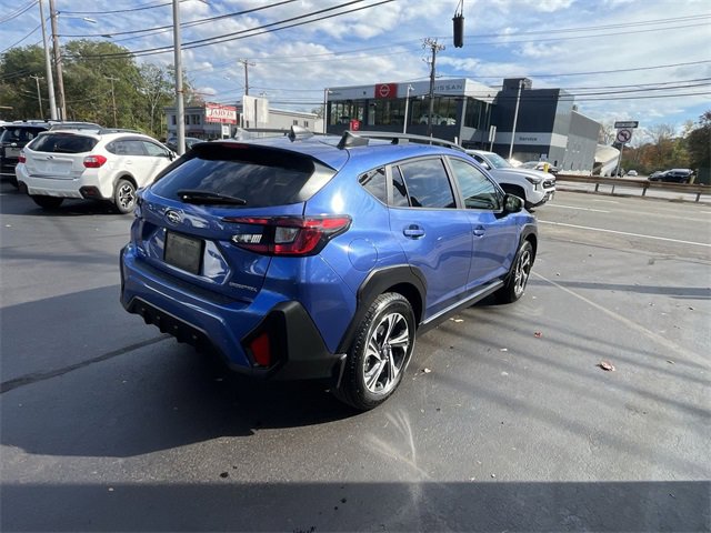 Used 2025 Subaru Crosstrek 2.0i Premium image 8