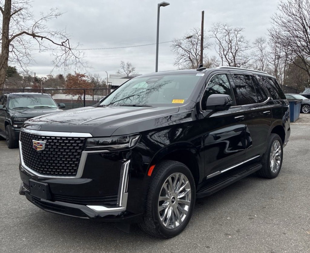 Used 2023 Cadillac Escalade Premium Luxury image 3