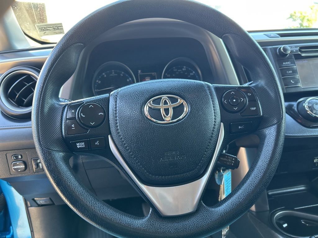 Used 2018 Toyota RAV4 LE w/ All Weather Liner Package image 11