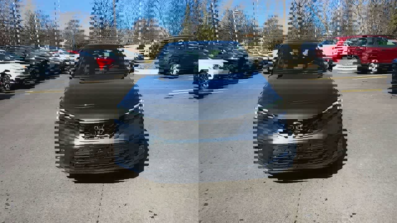 Used 2024 Honda Civic Sport Touring image 3