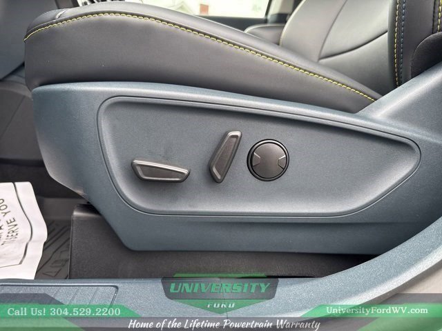 New 2025 Ford Maverick Lobo image 13