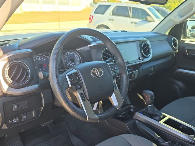 Certified 2022 Toyota Tacoma SR5 image 15
