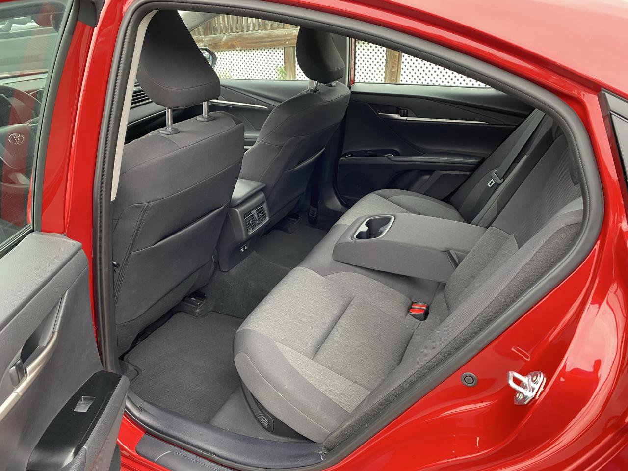 Used 2025 Toyota Camry LE w/ Convenience Package FWD image 17
