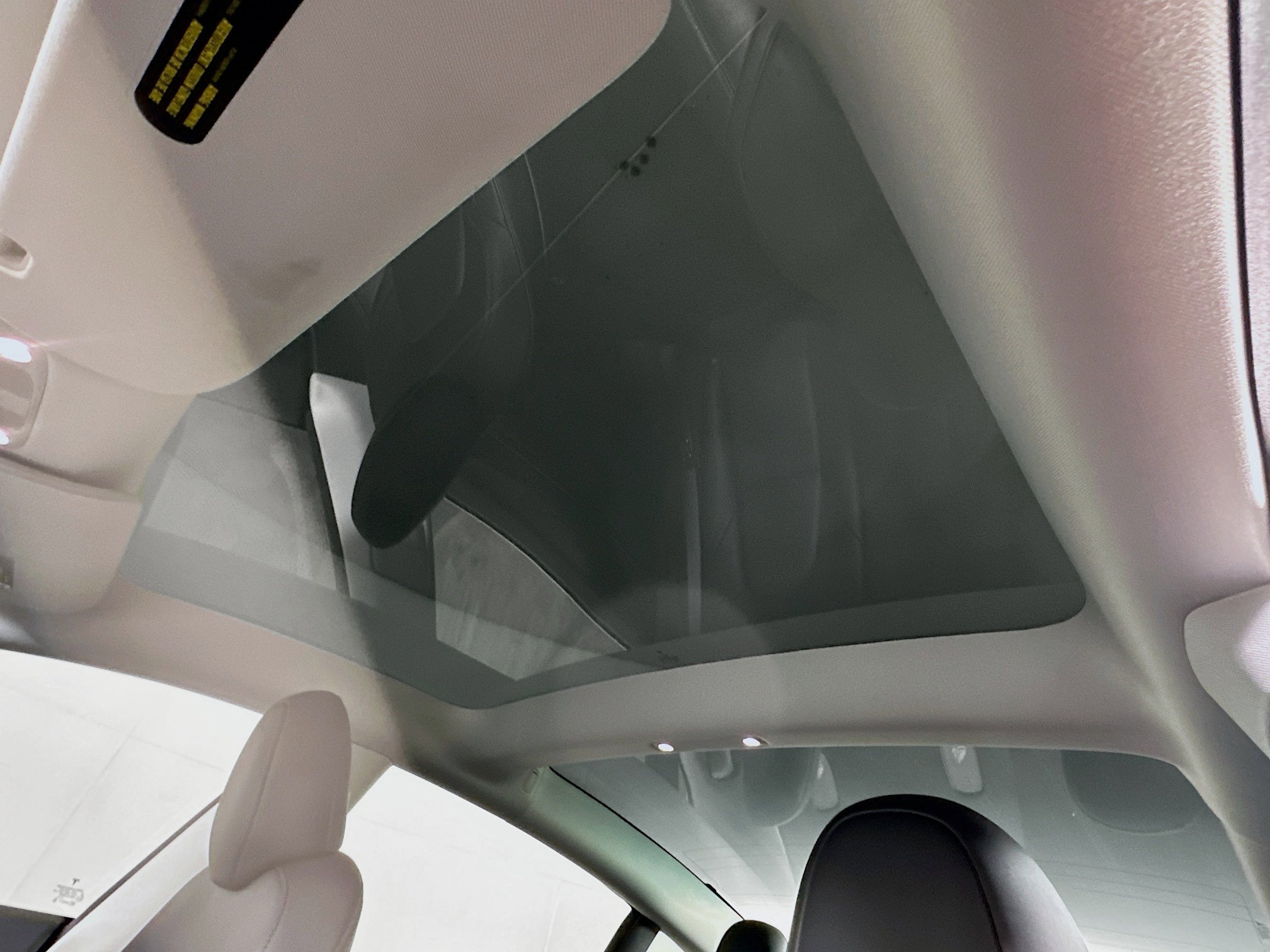 Used 2023 Tesla Model 3 Standard Range image 26