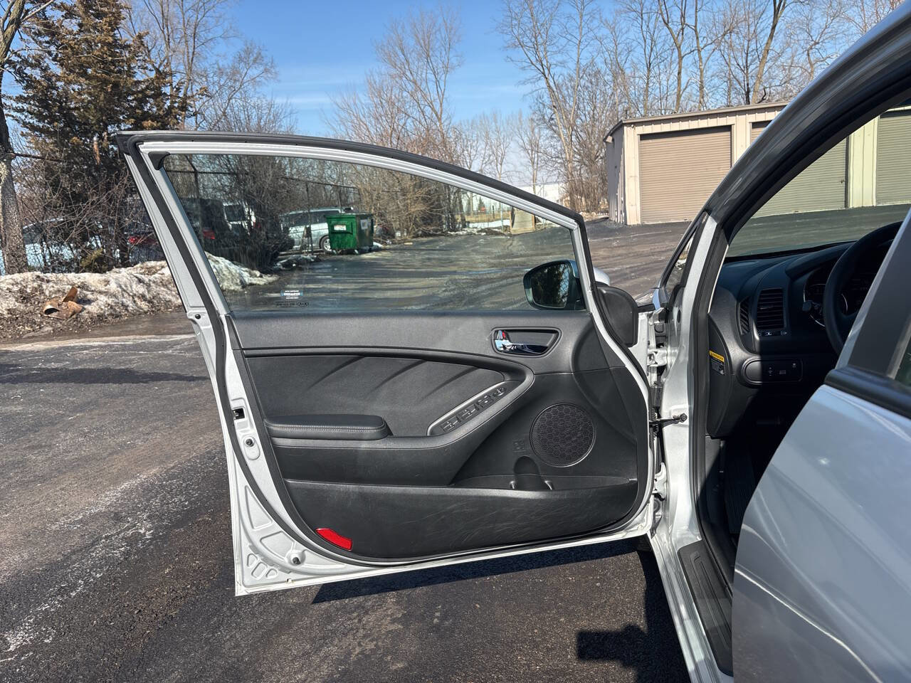 Used 2016 Kia Forte LX image 17