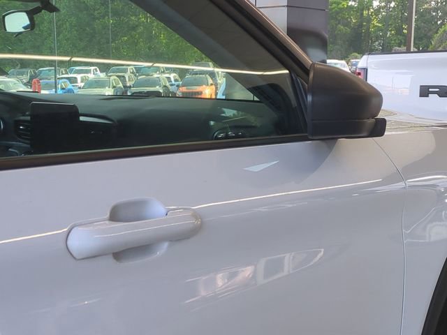 Used 2023 Ford Explorer XLT AWD/4WD image 8