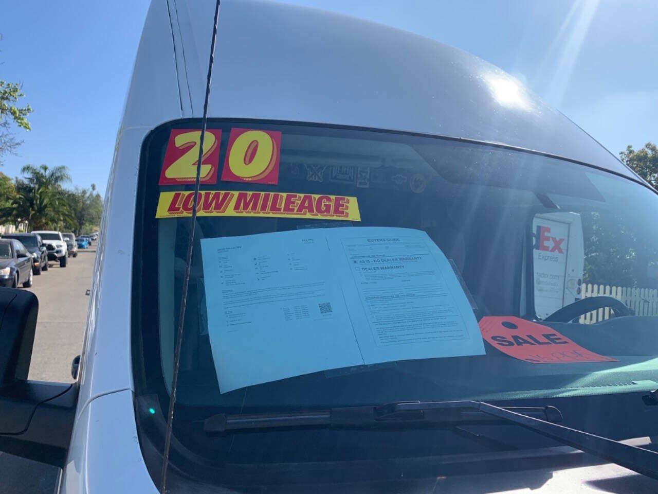 Used 2020 Nissan NV 2500 S image 5