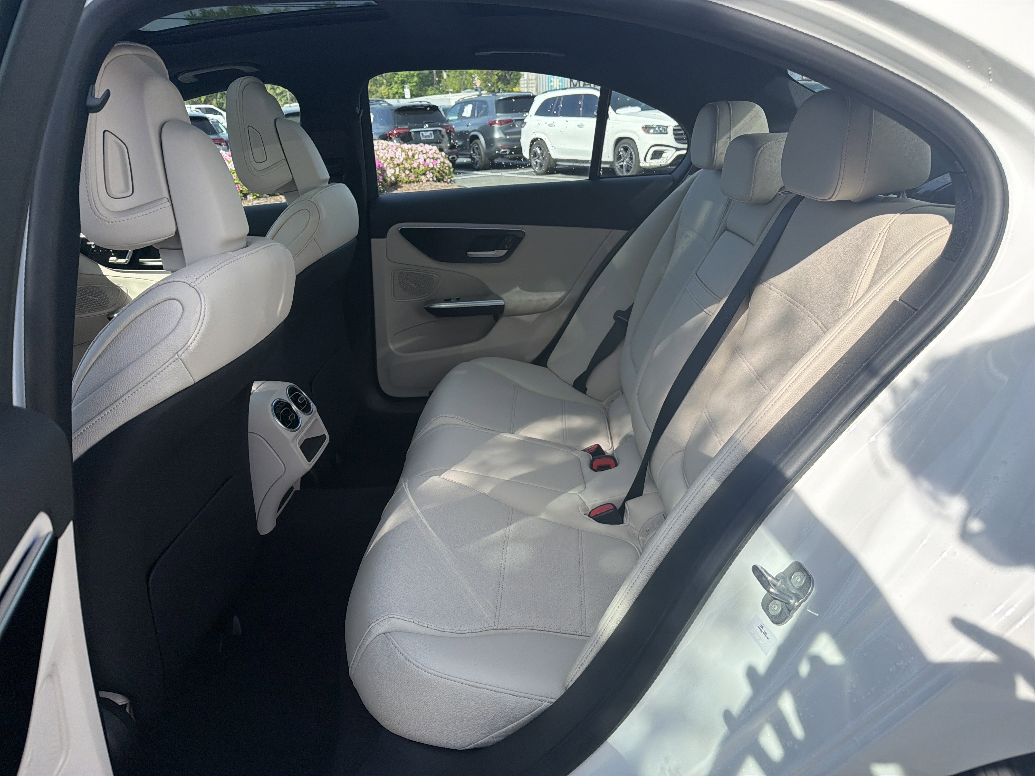 Certified 2025 Mercedes-Benz C 300 Sedan image 29