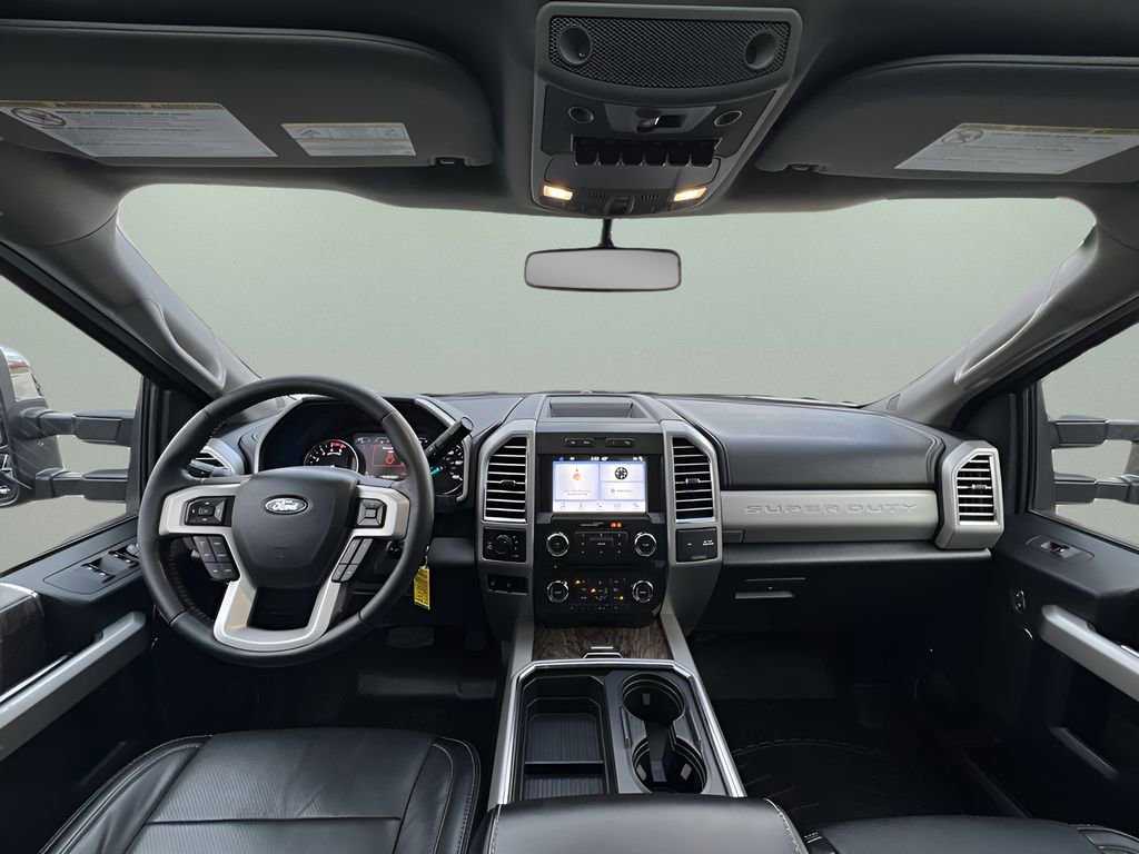 Used 2017 Ford F350 Lariat w/ Chrome Package image 19