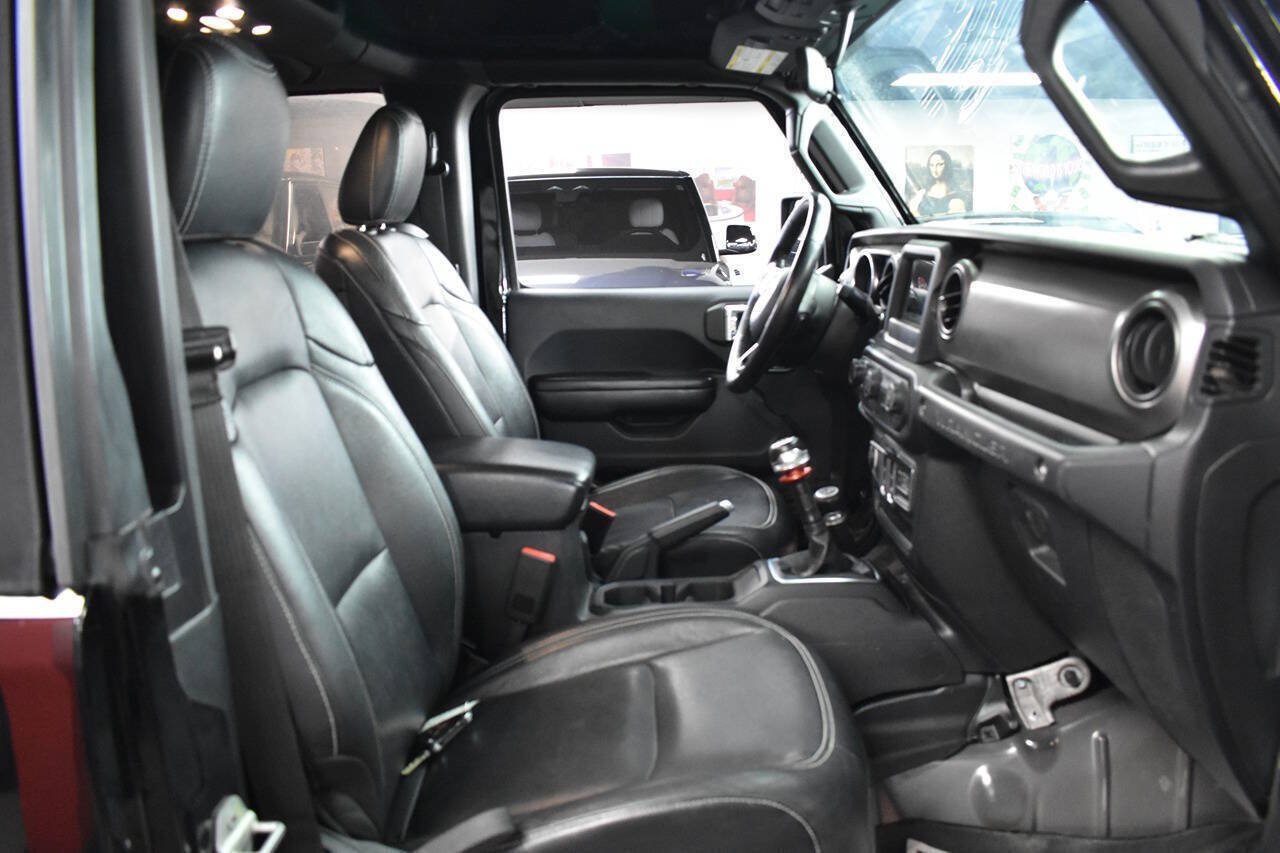 Used 2021 Jeep Wrangler Sport AWD/4WD image 25