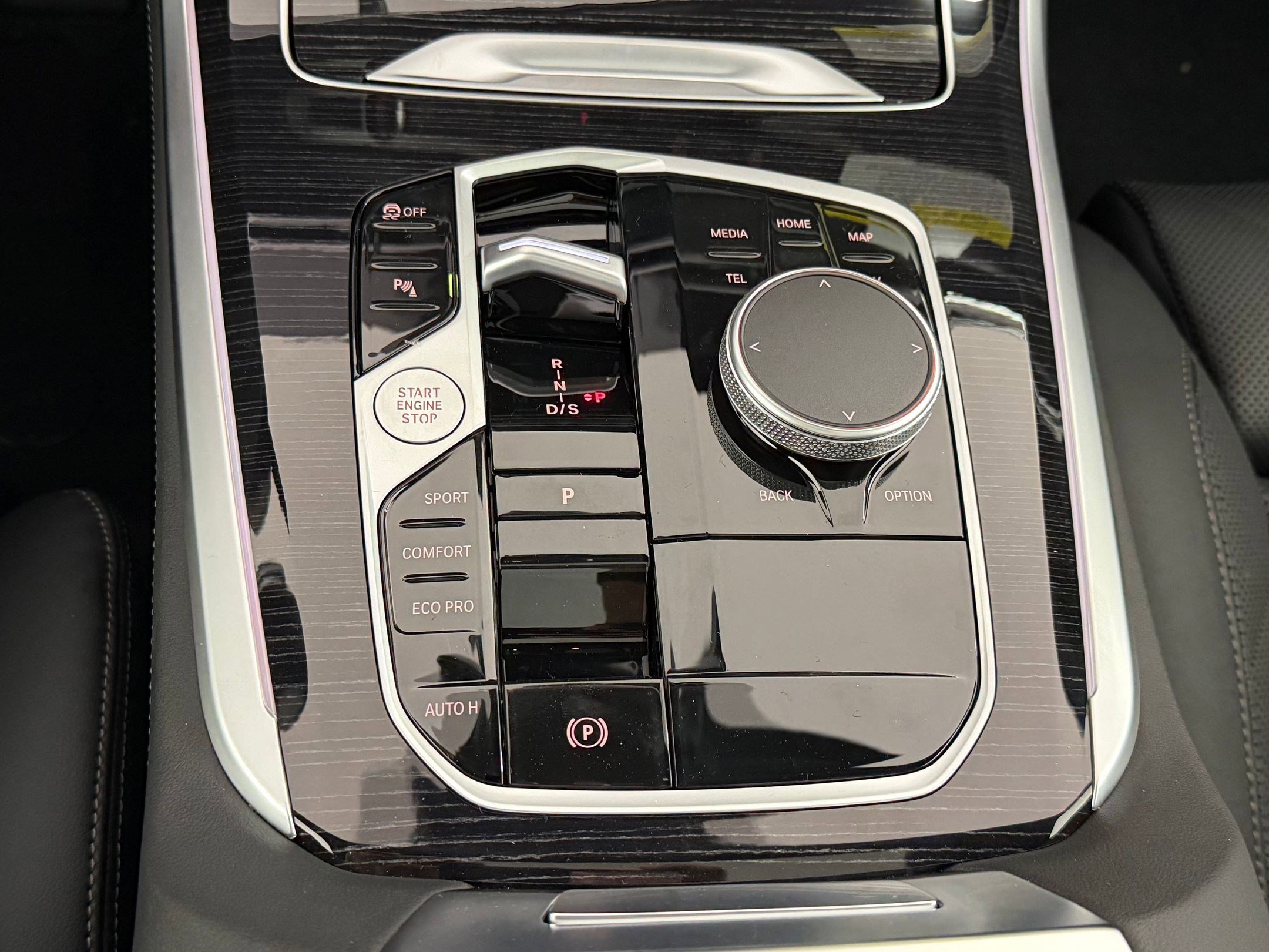 New 2026 BMW X5 sDrive40i w/ M Sport Package image 25