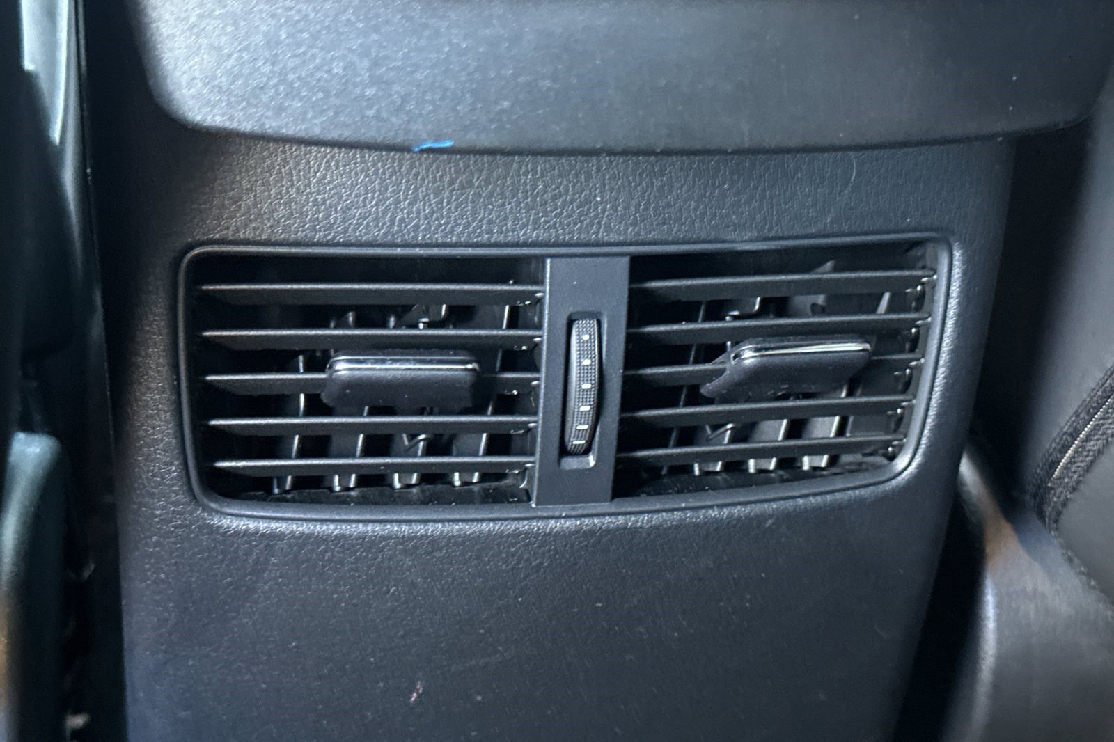 Used 2021 MAZDA CX-30 FWD 2.5 S w/ Select Package image 16