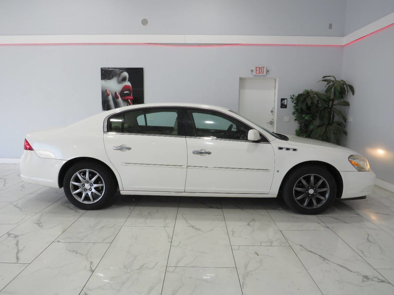 Used 2007 Buick Lucerne CXL FWD image 3
