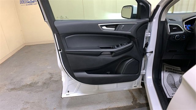 Certified 2020 Ford Edge SEL w/ Convenience Package image 27