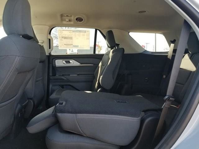 New 2026 Ford Explorer Active image 18