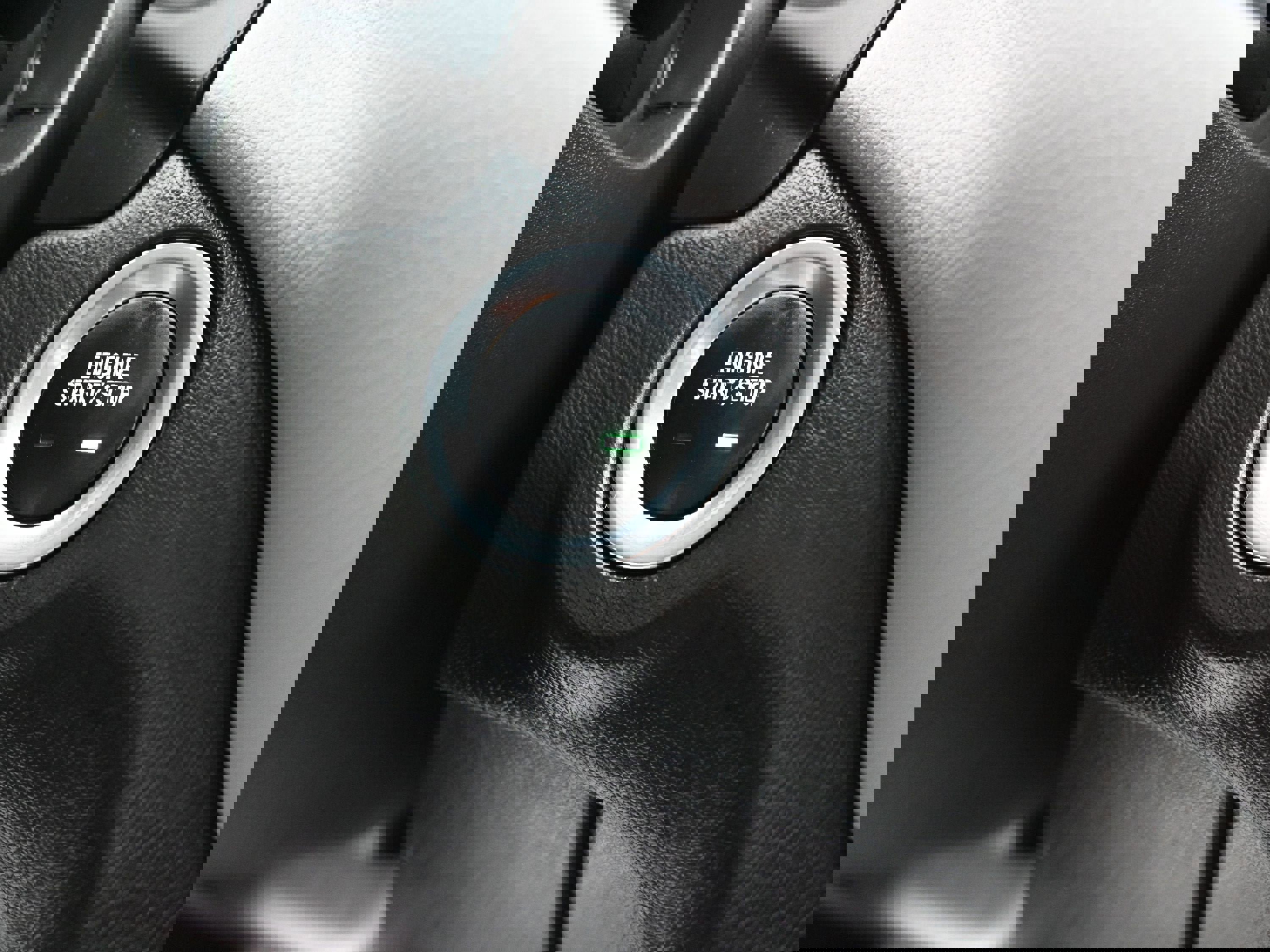 Used 2022 Chevrolet Equinox LS w/ LS Convenience Package image 16