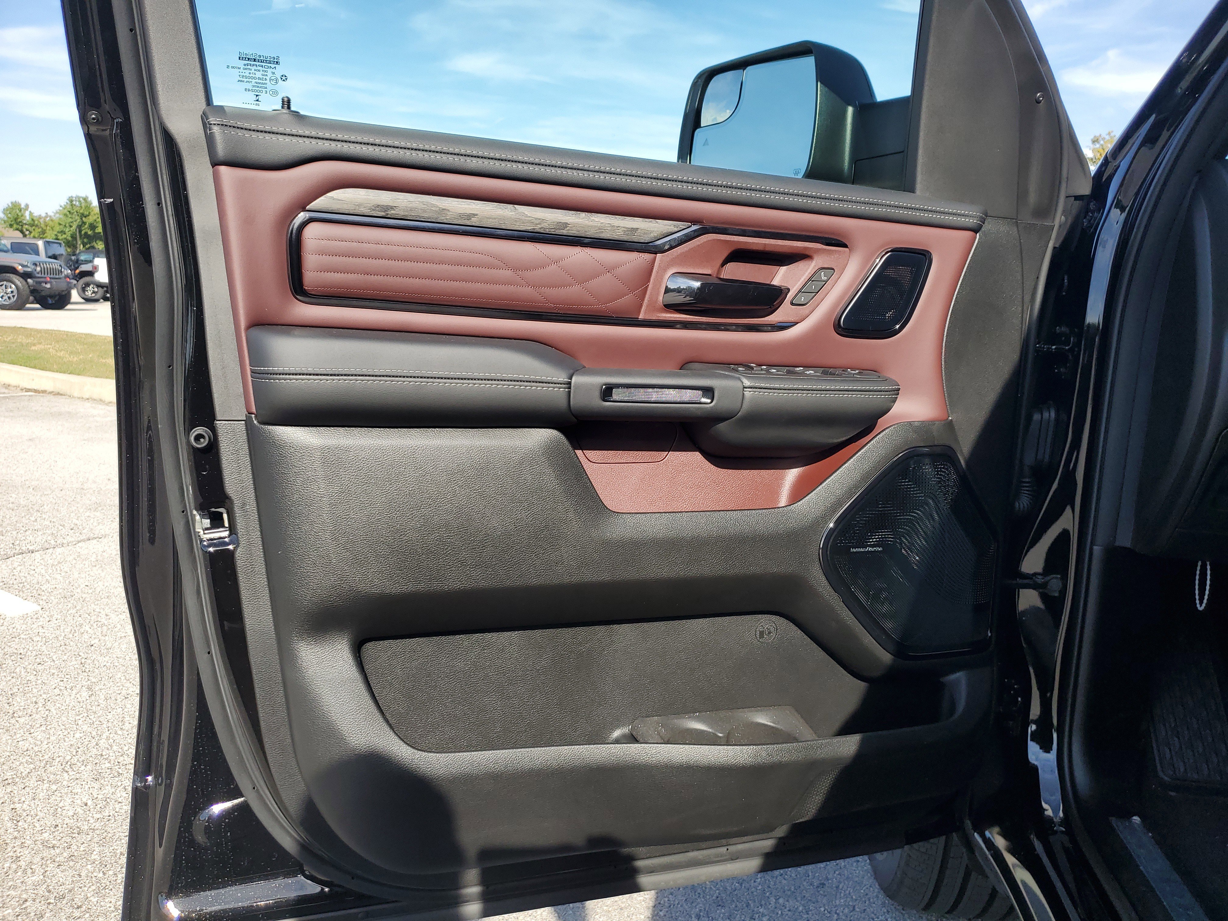 New 2026 RAM 1500 Limited image 16