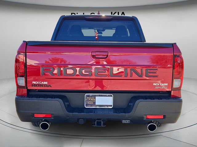 Used 2025 Honda Ridgeline Sport image 6