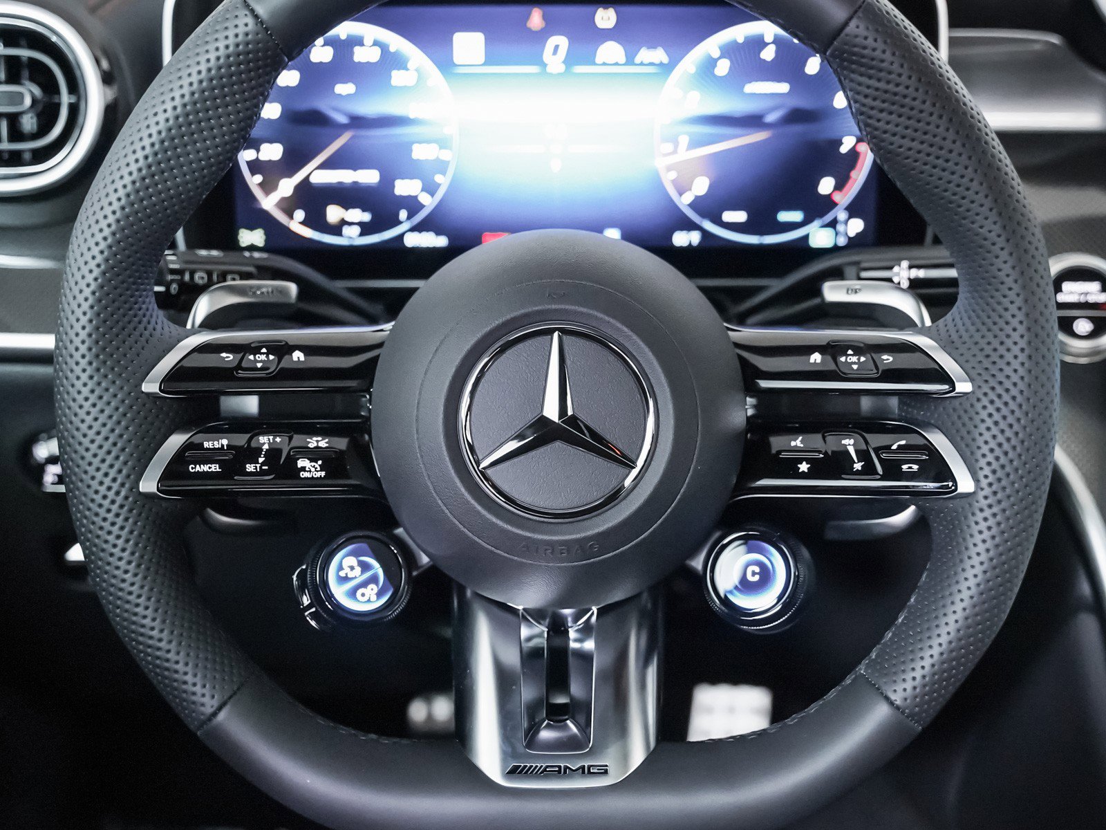 New 2026 Mercedes-Benz GLC 43 AMG 4MATIC image 15