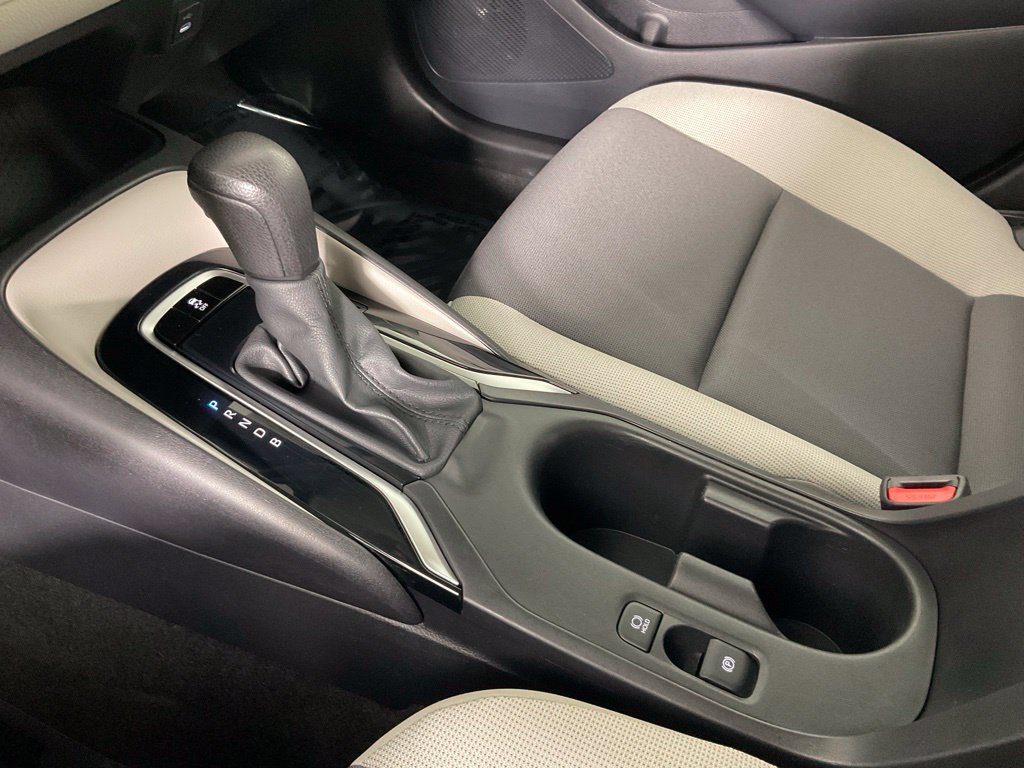 Used 2024 Toyota Corolla LE FWD image 18