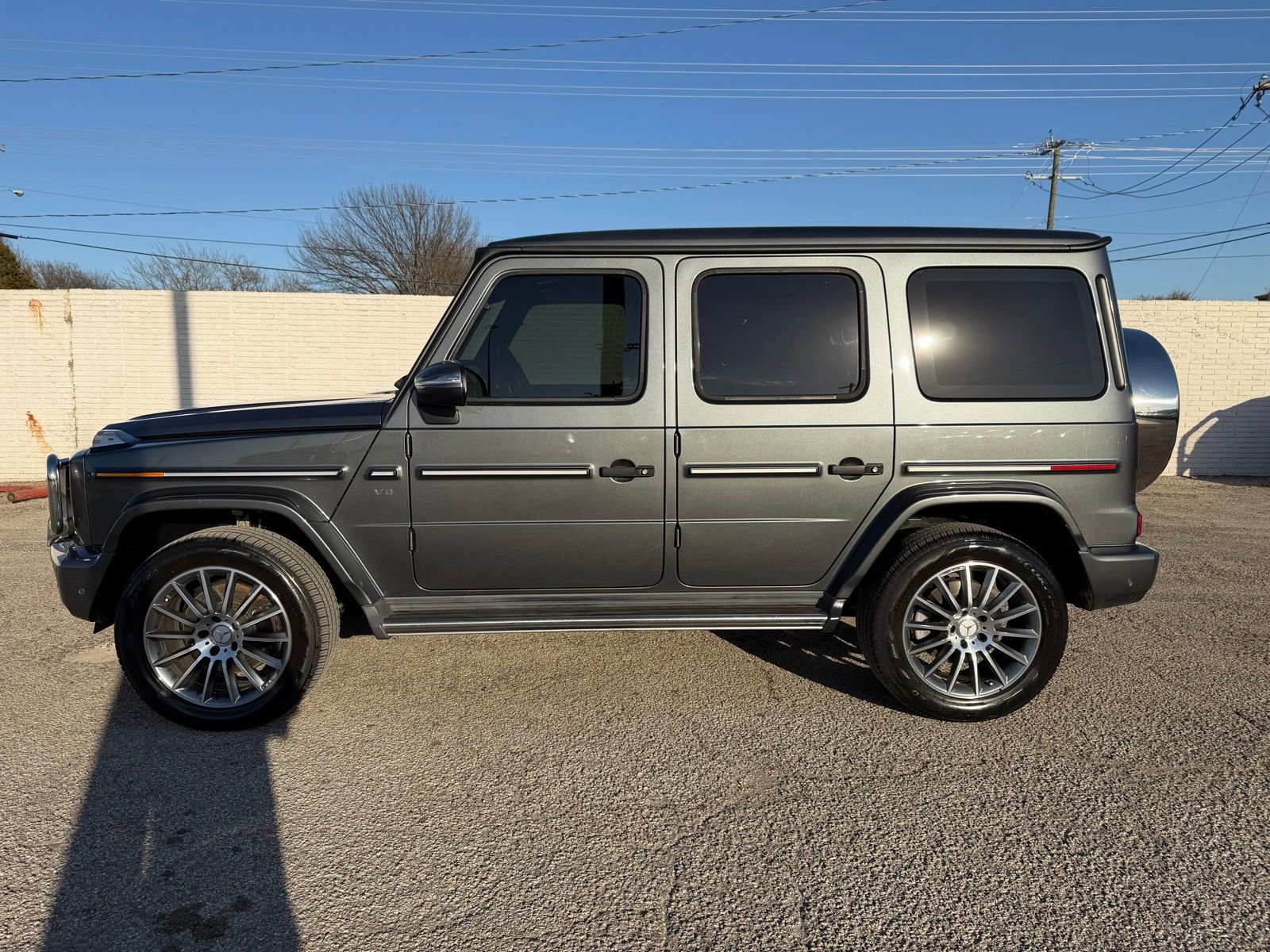 Used 2021 Mercedes-Benz G 550 image 3
