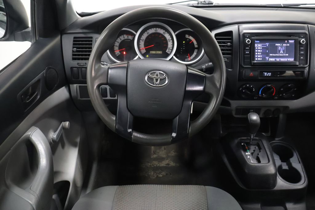 Used 2014 Toyota Tacoma 2WD Regular Cab image 16