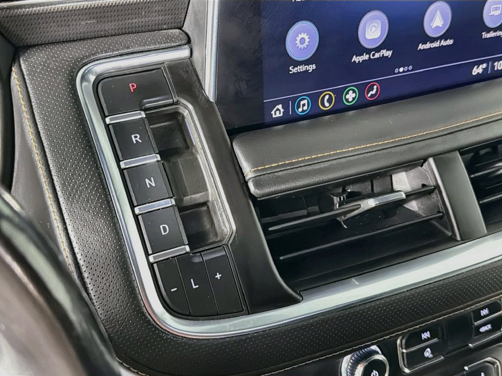 Used 2021 GMC Yukon XL AT4 AWD/4WD image 16