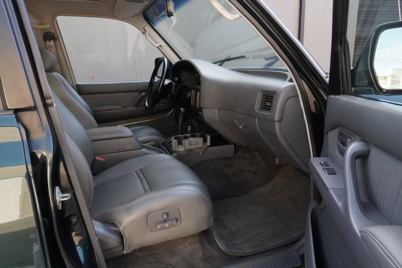 Used 1994 Toyota Land Cruiser AWD/4WD image 43