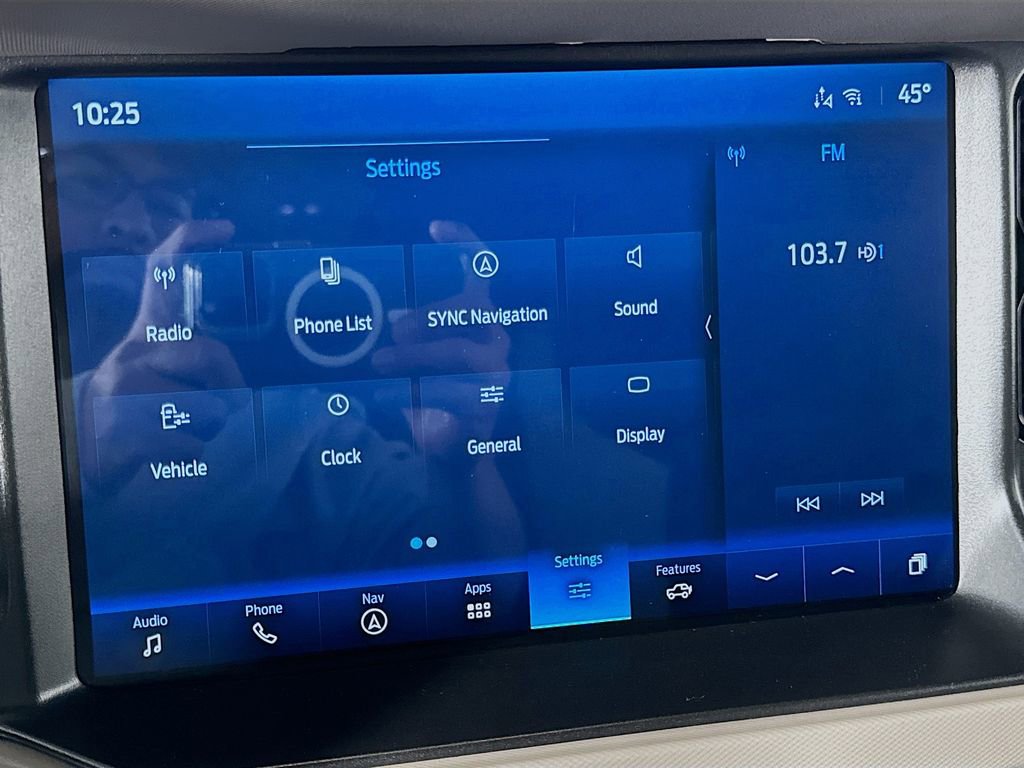 Used 2023 Ford Bronco Wildtrak image 41