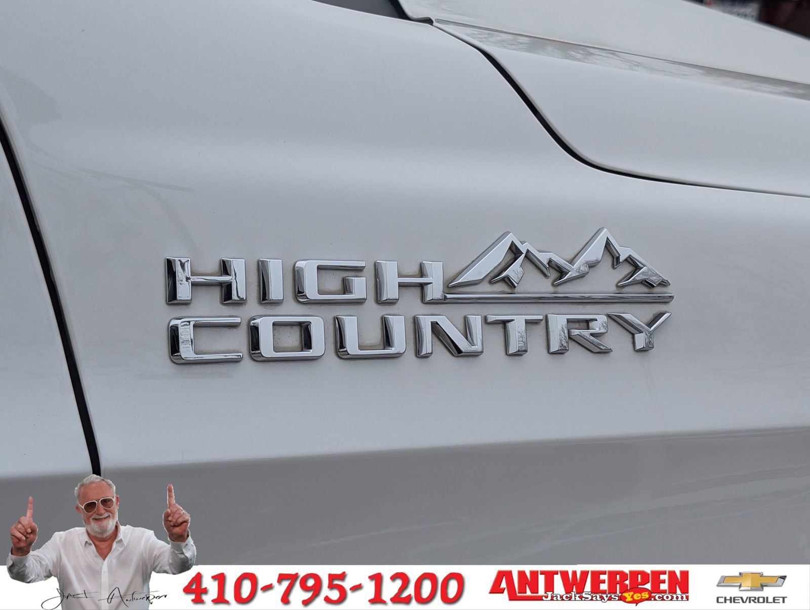 Used 2021 Chevrolet Suburban High Country image 10