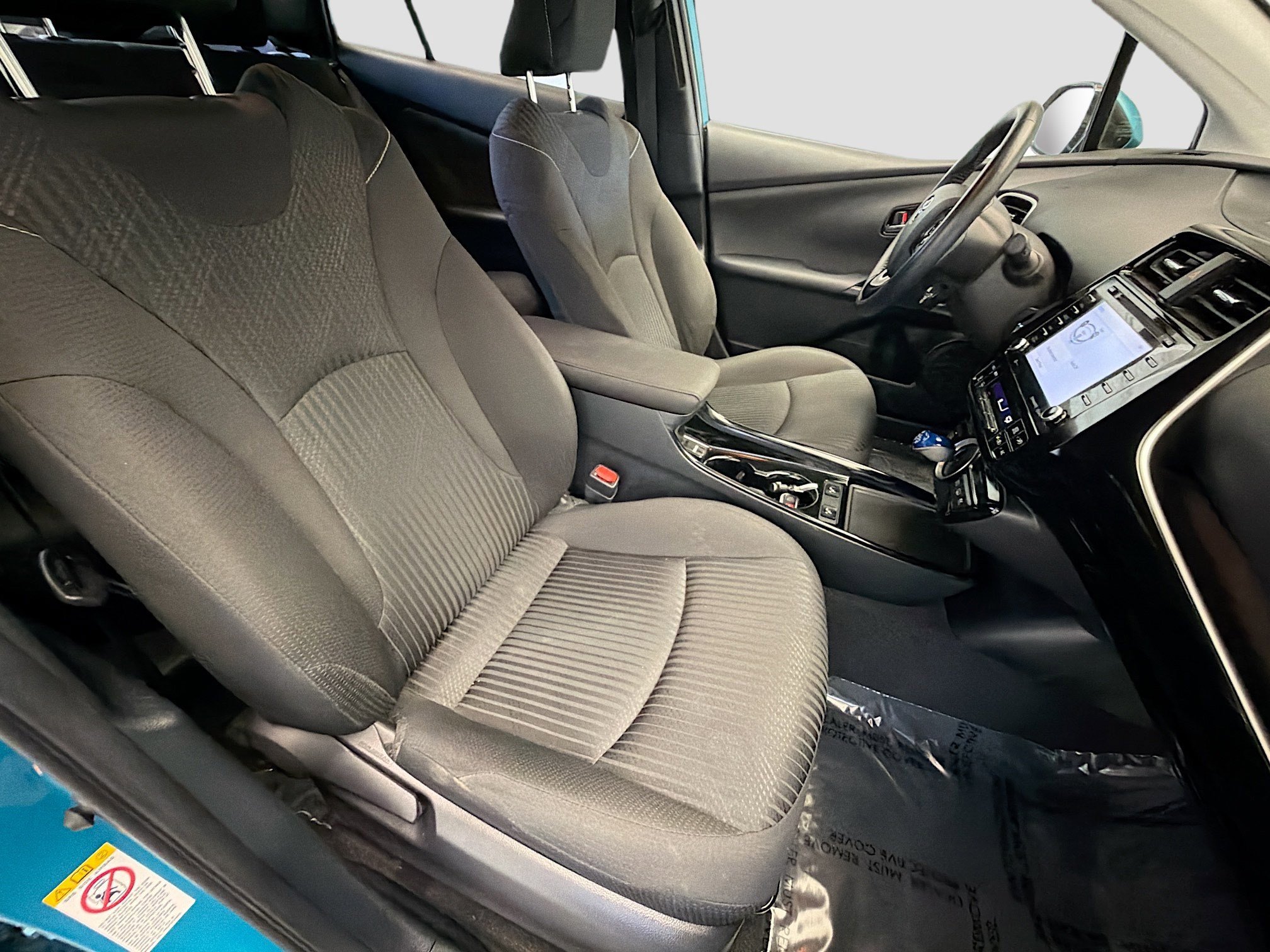 Used 2020 Toyota Prius Prime LE image 15