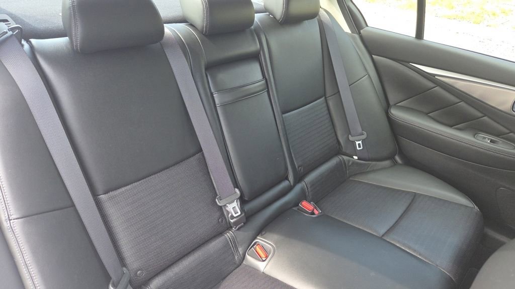 Used 2019 INFINITI Q50 Signature Edition w/ Cargo Package (L96) image 29