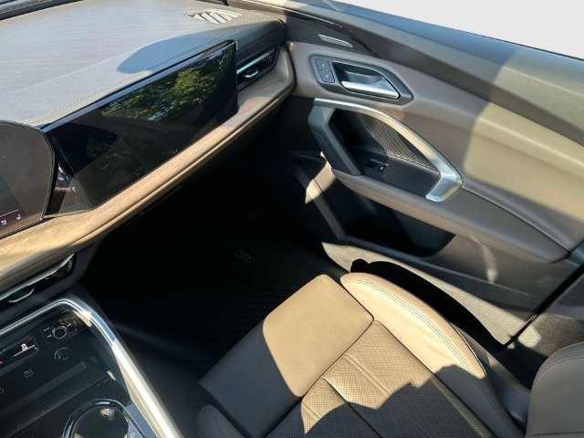 Certified 2025 Audi Q5 Premium Plus AWD/4WD image 35